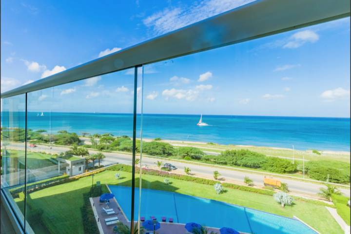Blue Residence 636