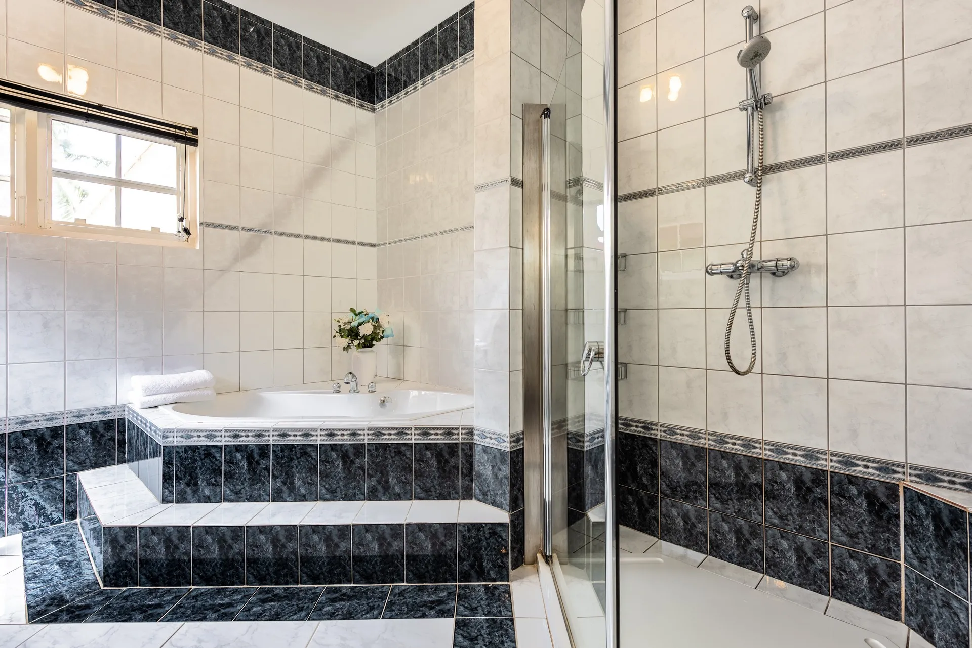 Oranjestad Luxury Villa, photo 56 of 68