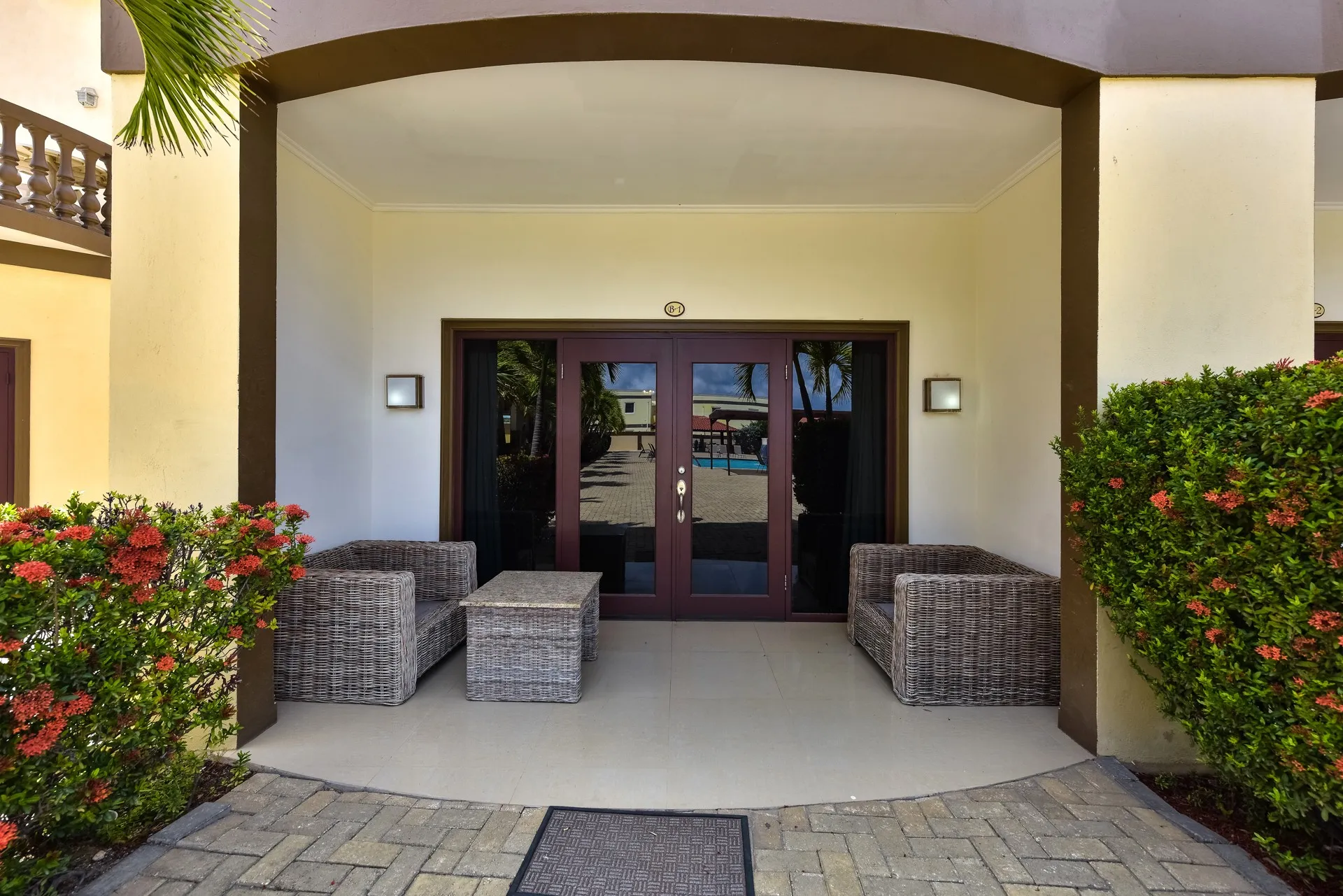 Aruba Breeze B-1, photo 7 of 36