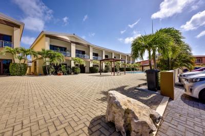 Aruba Breeze B-1, photo 29 of 36