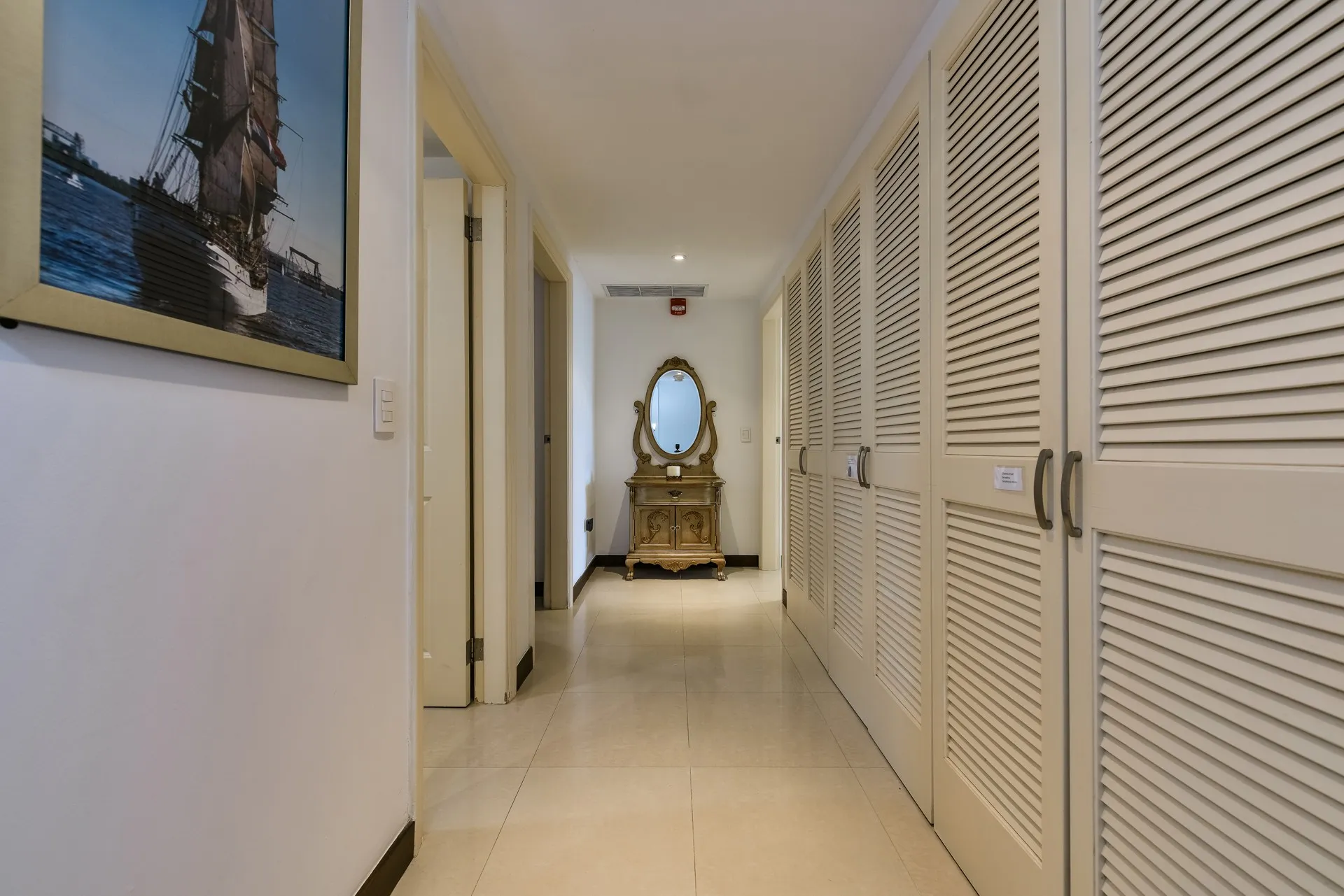Oceania 312, photo 12 of 32