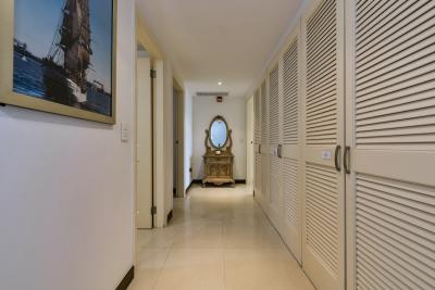 Oceania 312, photo 12 of 32