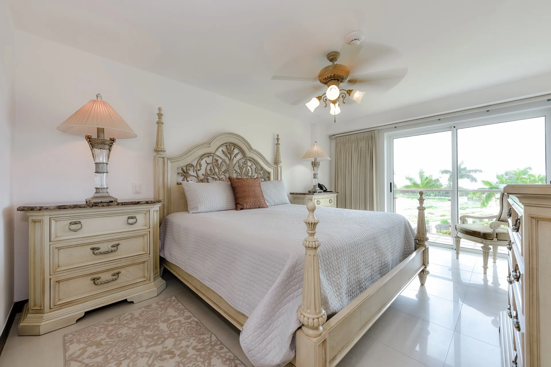 Condominium for Sale in Eagle Beach, Aruba - Oceania 312, photo 6 of 32