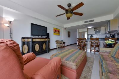 Oceania 312, photo 10 of 32