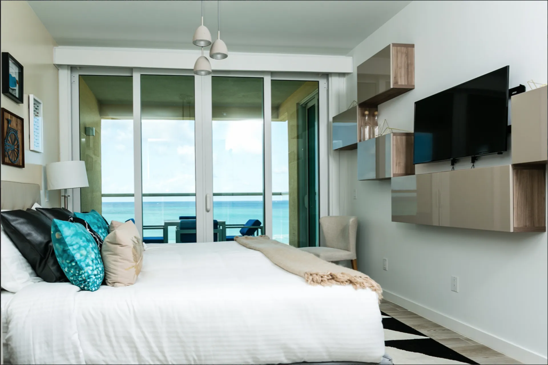 Condominium for Sale in Eagle Beach, Aruba - Blue Residence 636, photo 6 of 24