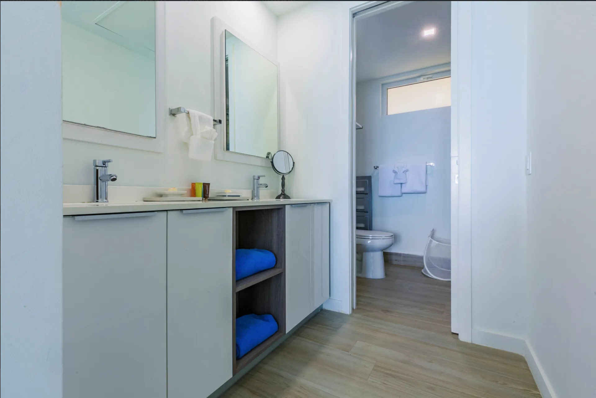 Blue Residence 636, photo 9 of 24