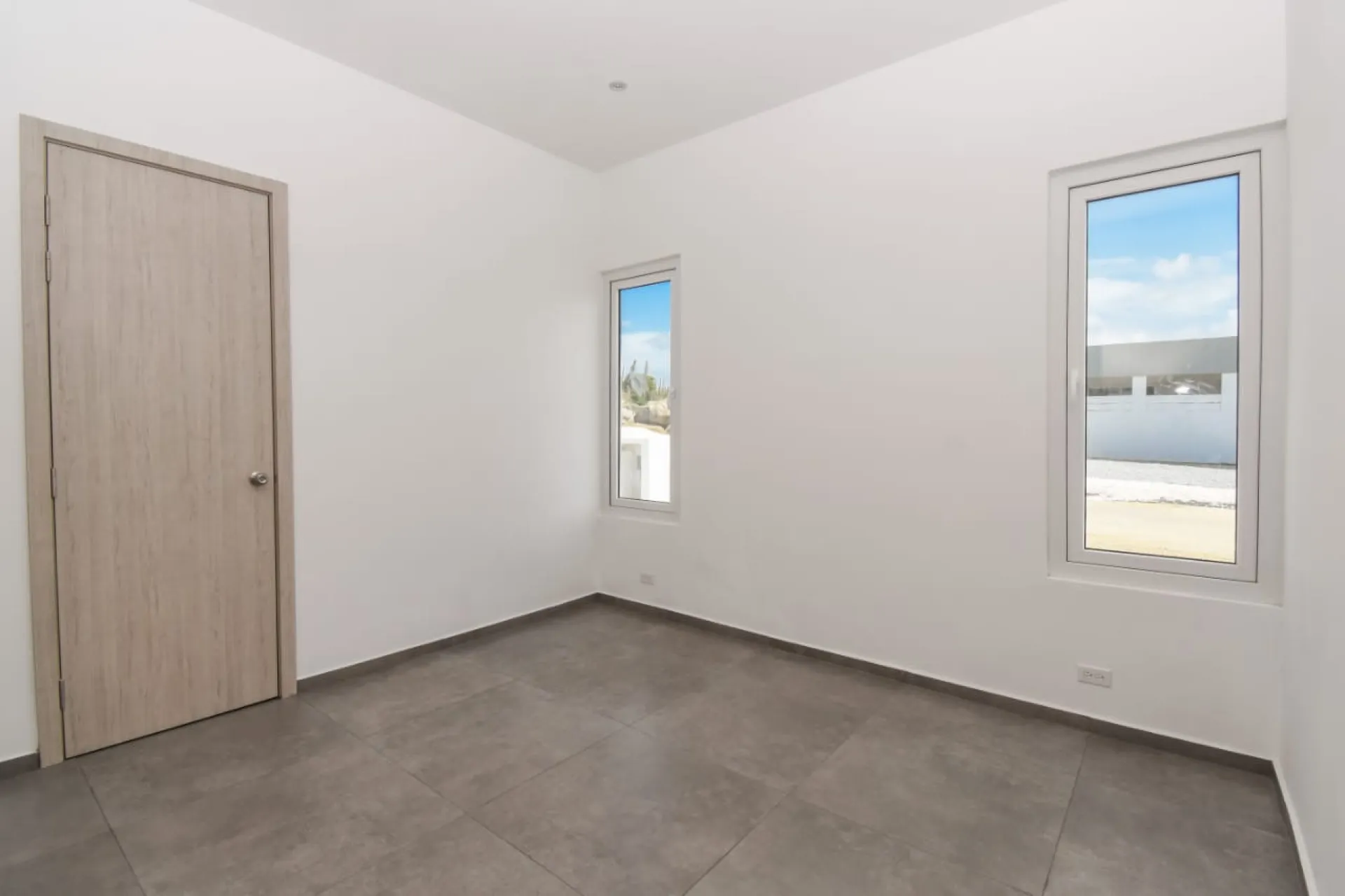 Residential for Sale in Noord, Aruba - Isla Esmeralda, photo 3 of 15