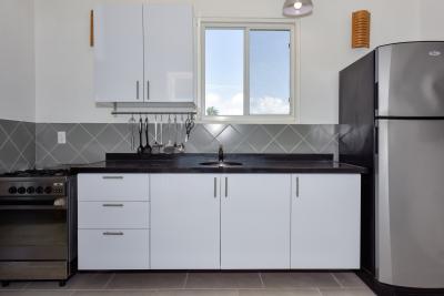 Papaya 9-G & 9-K Apartment Complex, photo 10 of 43