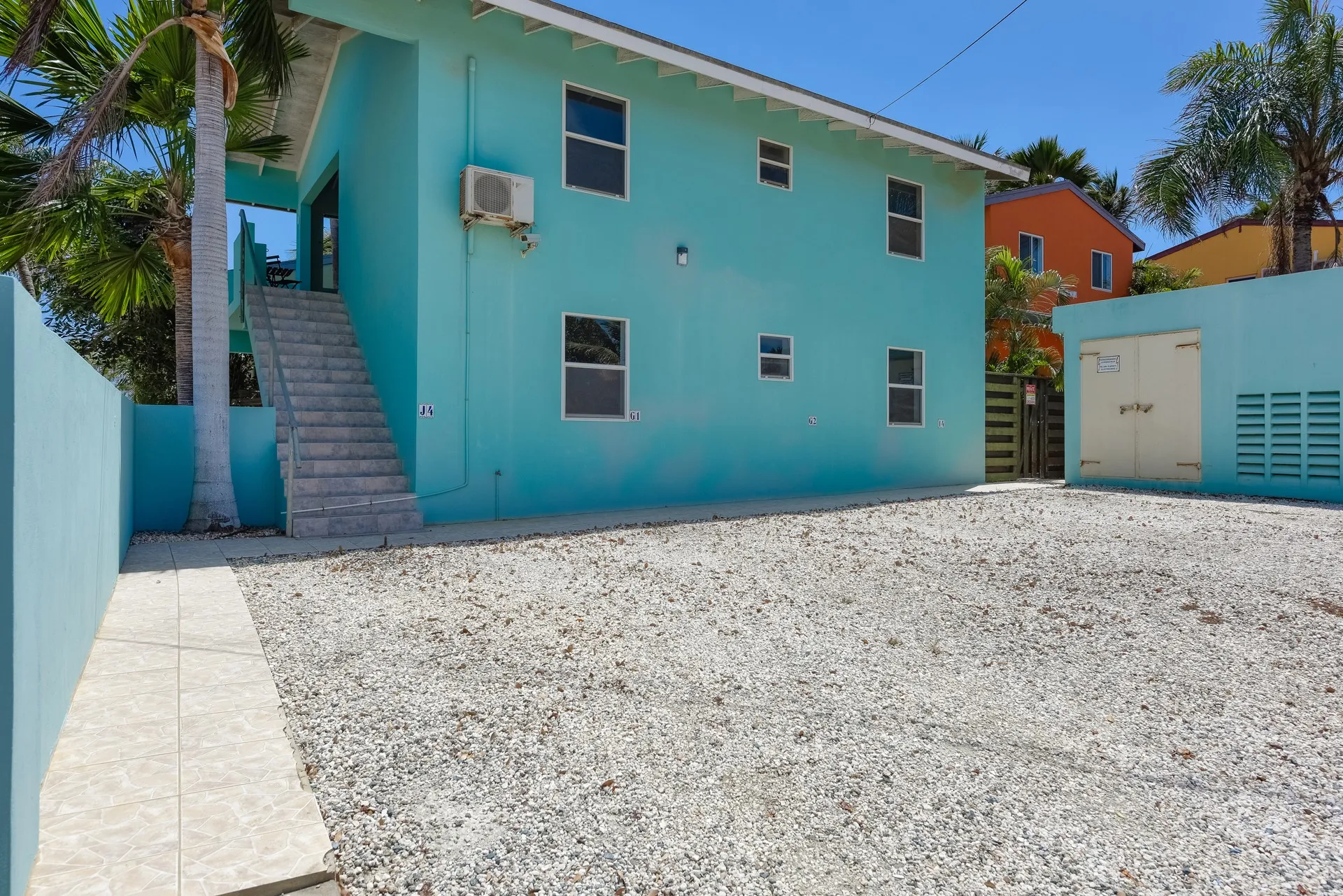 Papaya 9-J Apartment Complex, photo 7 of 28