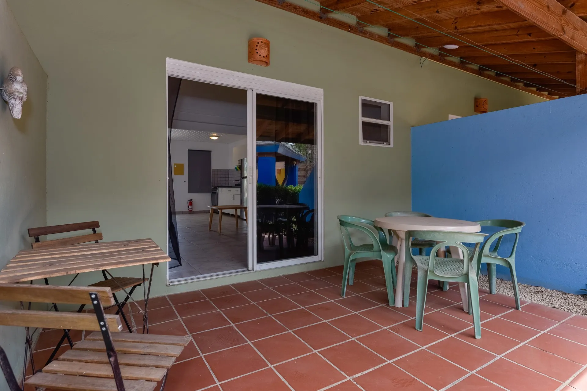 Papaya 9-J Apartment Complex, photo 23 of 28