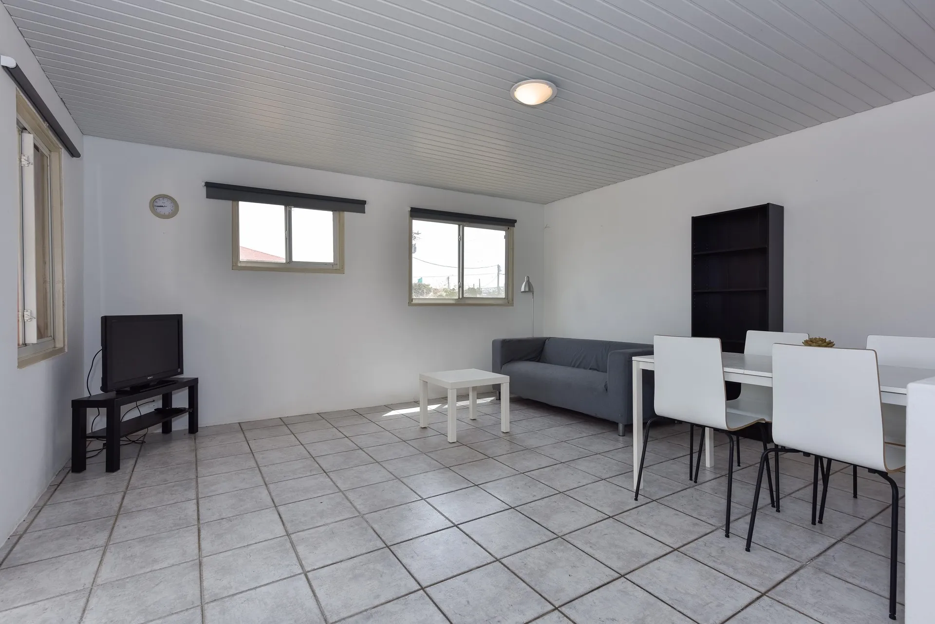 Papaya 9-G Apartment Complex, photo 34 of 39