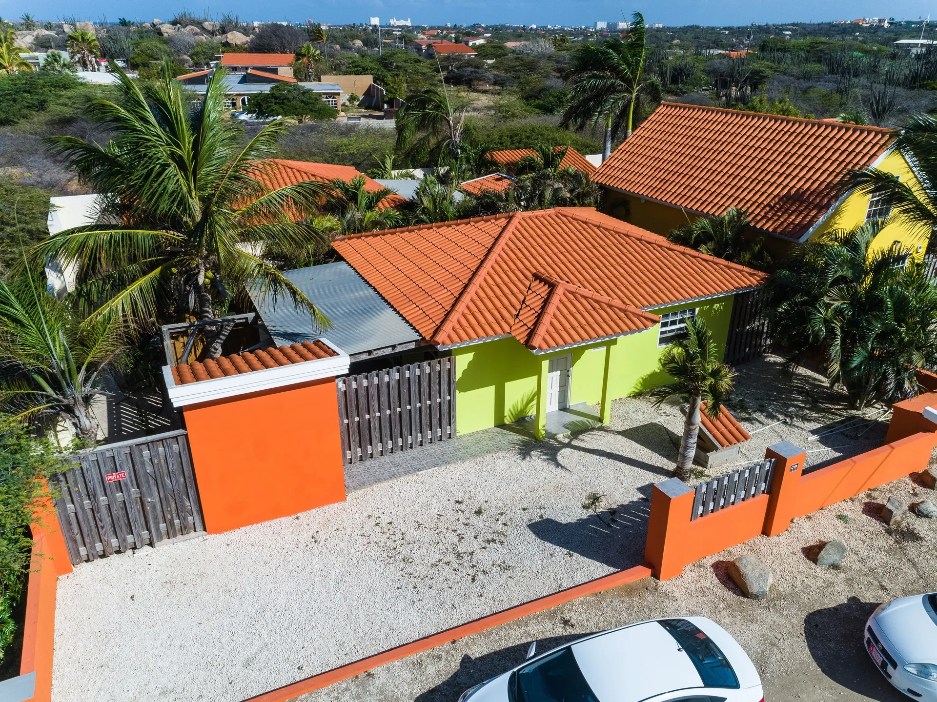 Residential for Sale in Paradera, Aruba - Papaya 6-Y, photo 1 of 14