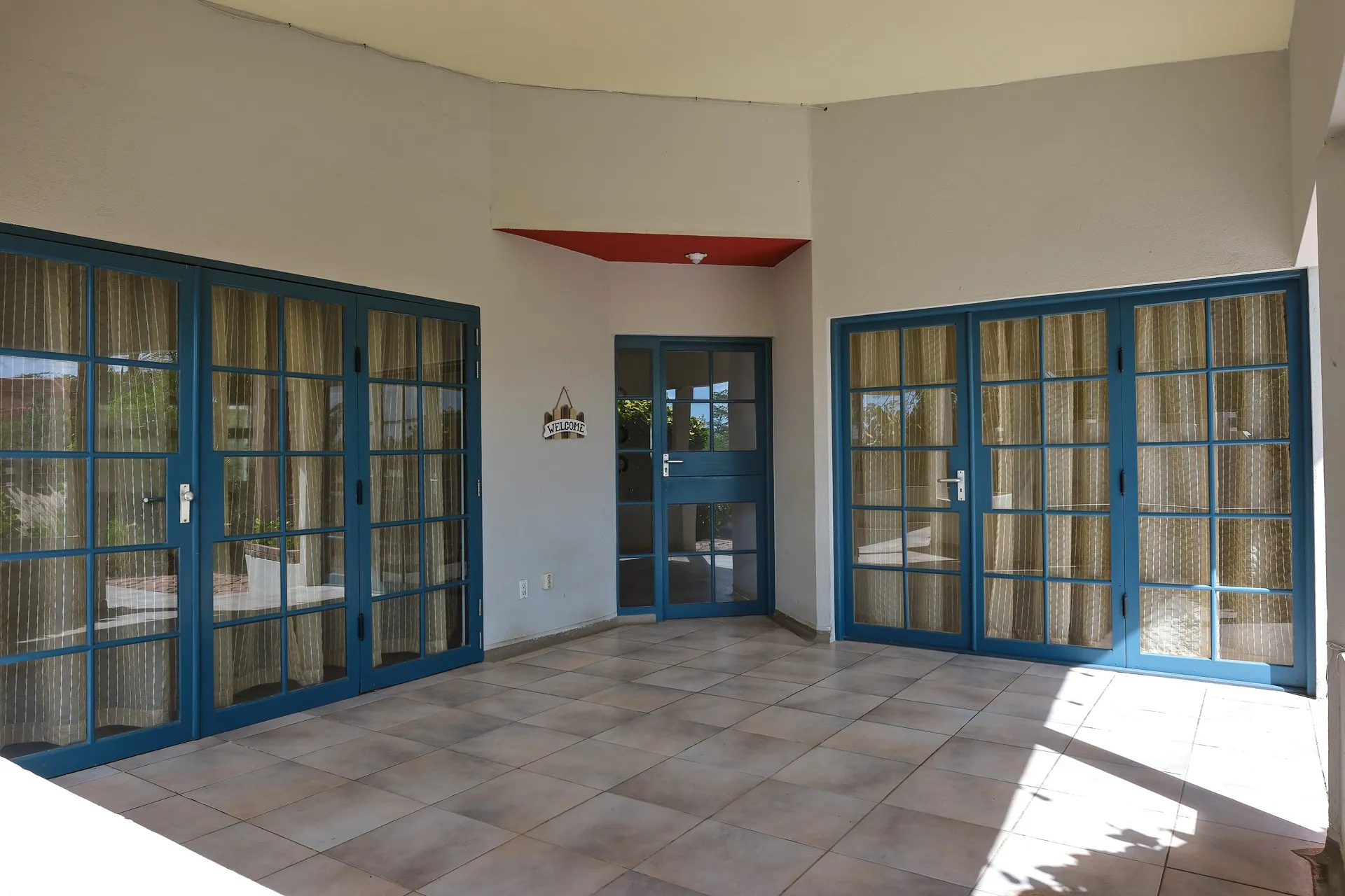 Seroe Blanco 56-R, photo 10 of 40