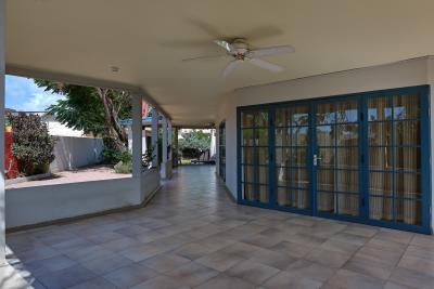 Seroe Blanco 56-R, photo 11 of 40
