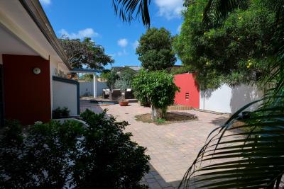 Seroe Blanco 56-R, photo 29 of 40
