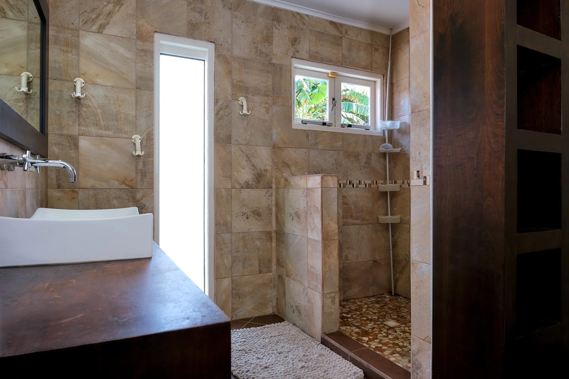 Seroe Blanco 56-R, photo 21 of 40
