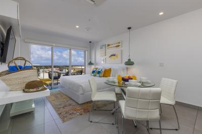 Condominium for Sale in Oranjestad, Aruba - Harbour House 423S, photo 4 of 30