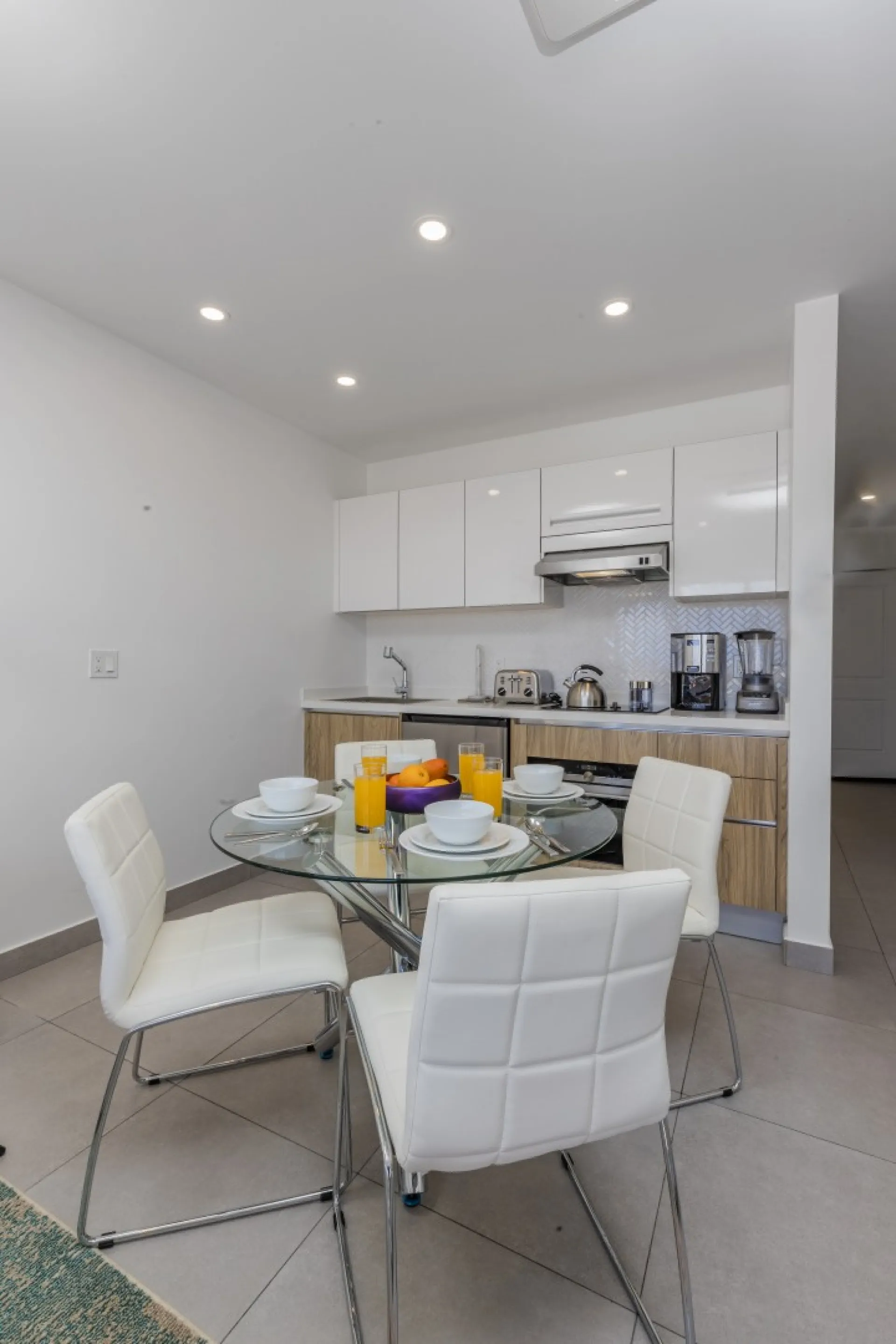 Harbour House 423S, photo 7 of 30