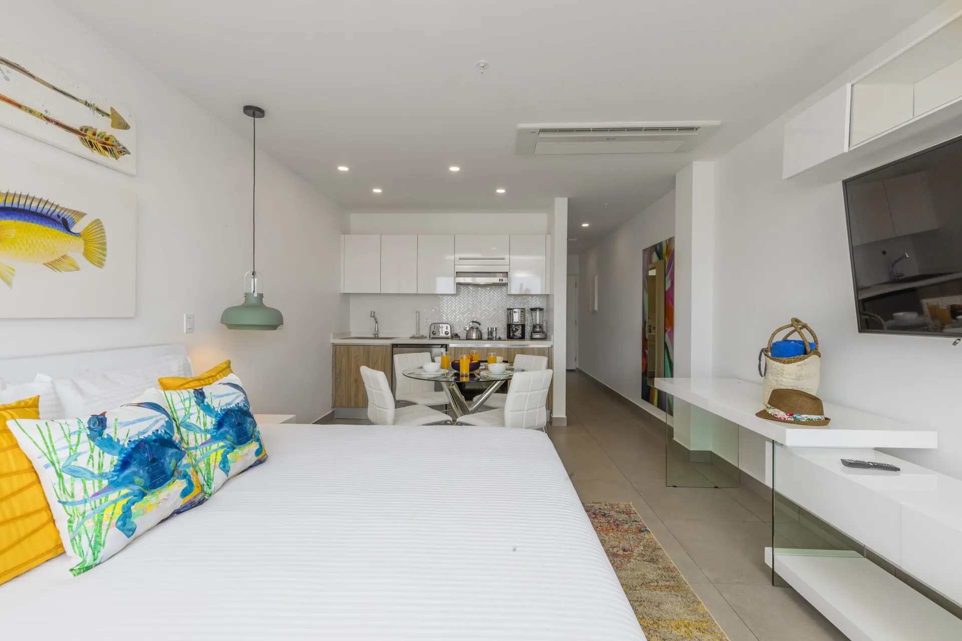 Harbour House 423S, photo 15 of 30