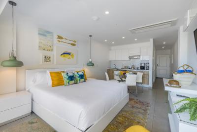 Harbour House 423S, photo 11 of 30