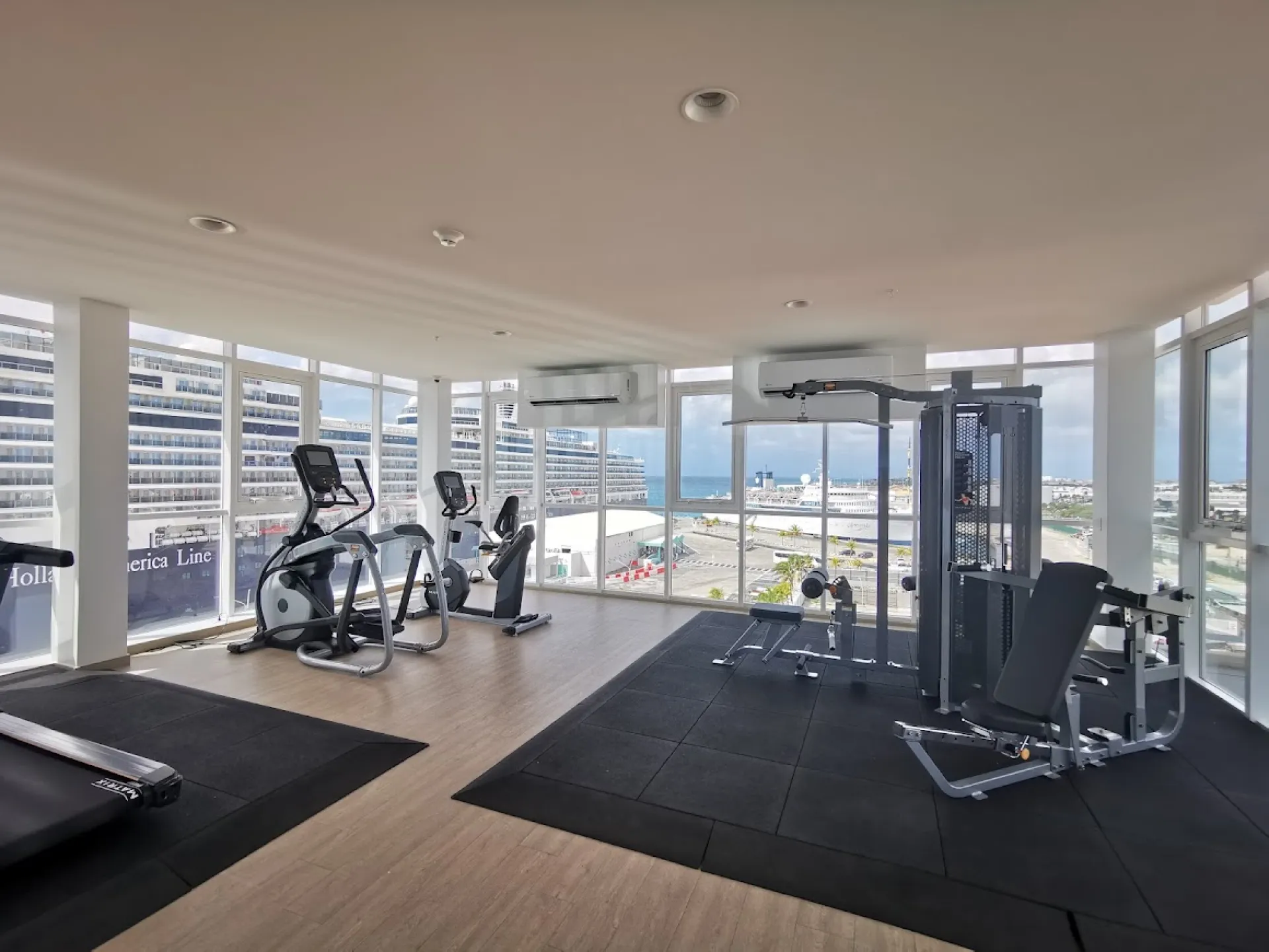 Harbour House 423S, photo 24 of 30