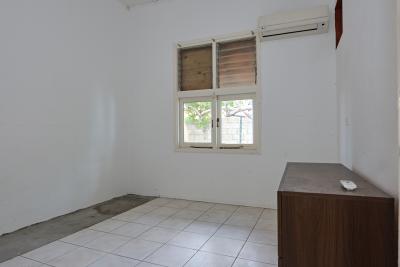 Residential for Sale in Pos Chikito, Aruba - Ir. Luymesstraat 7, photo 5 of 23