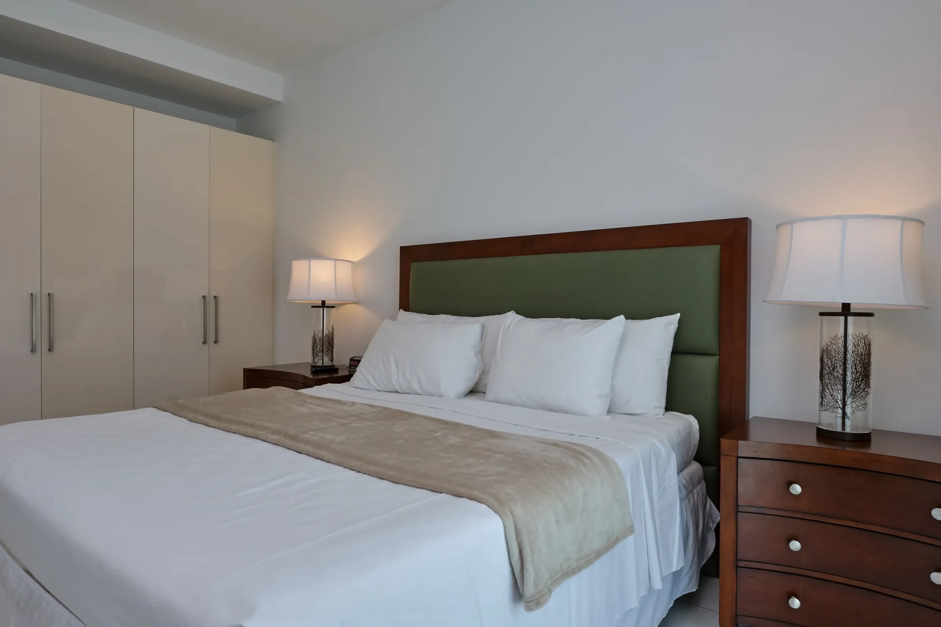 Condominium for Sale in Palm Beach, Aruba - Aruba's Life Condominium Unit 216, photo 4 of 9