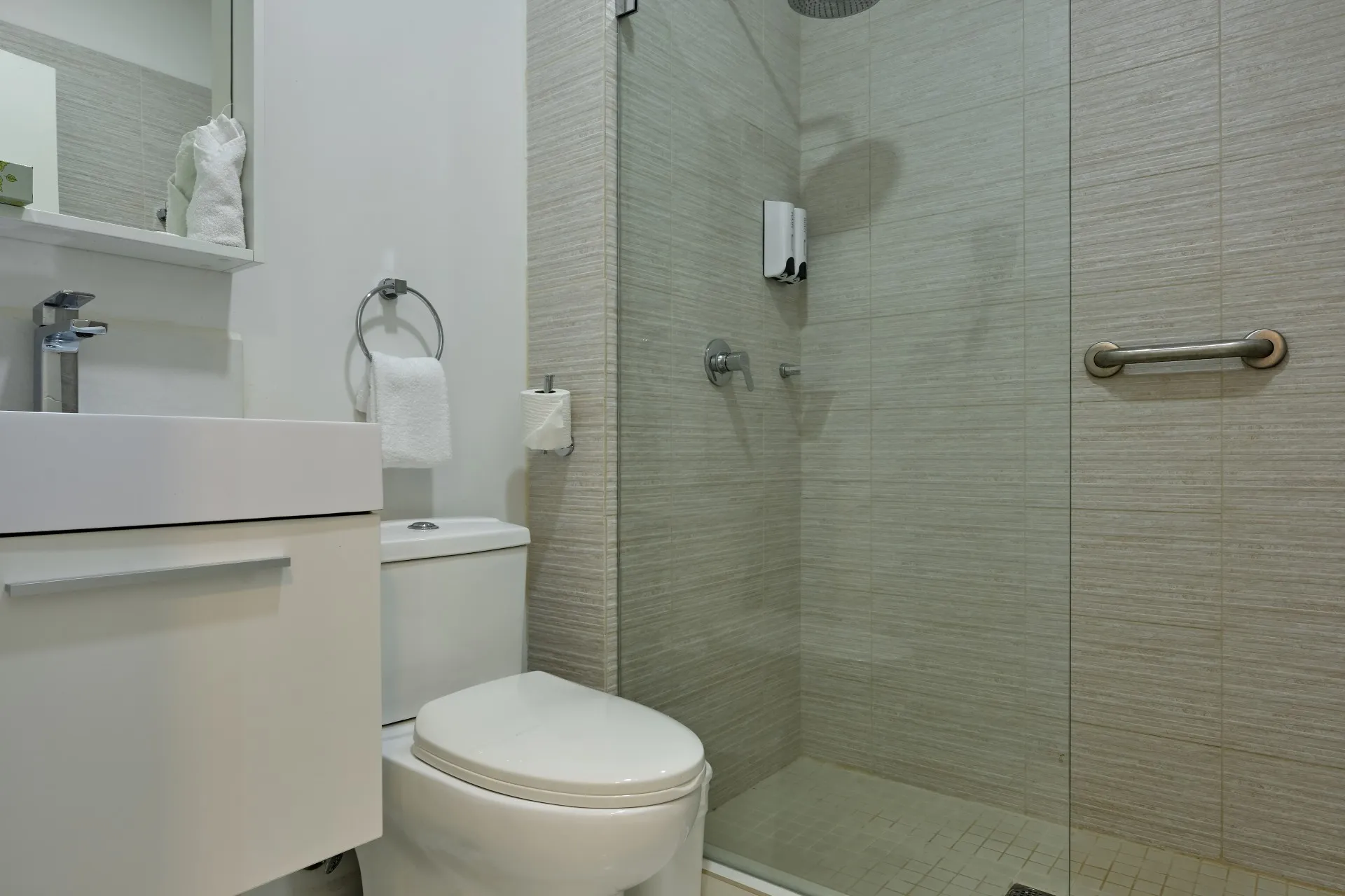 Aruba's Life Condominium Unit 216, photo 9 of 9