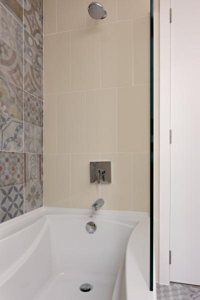 Acqua Condominium 217, photo 24 of 33