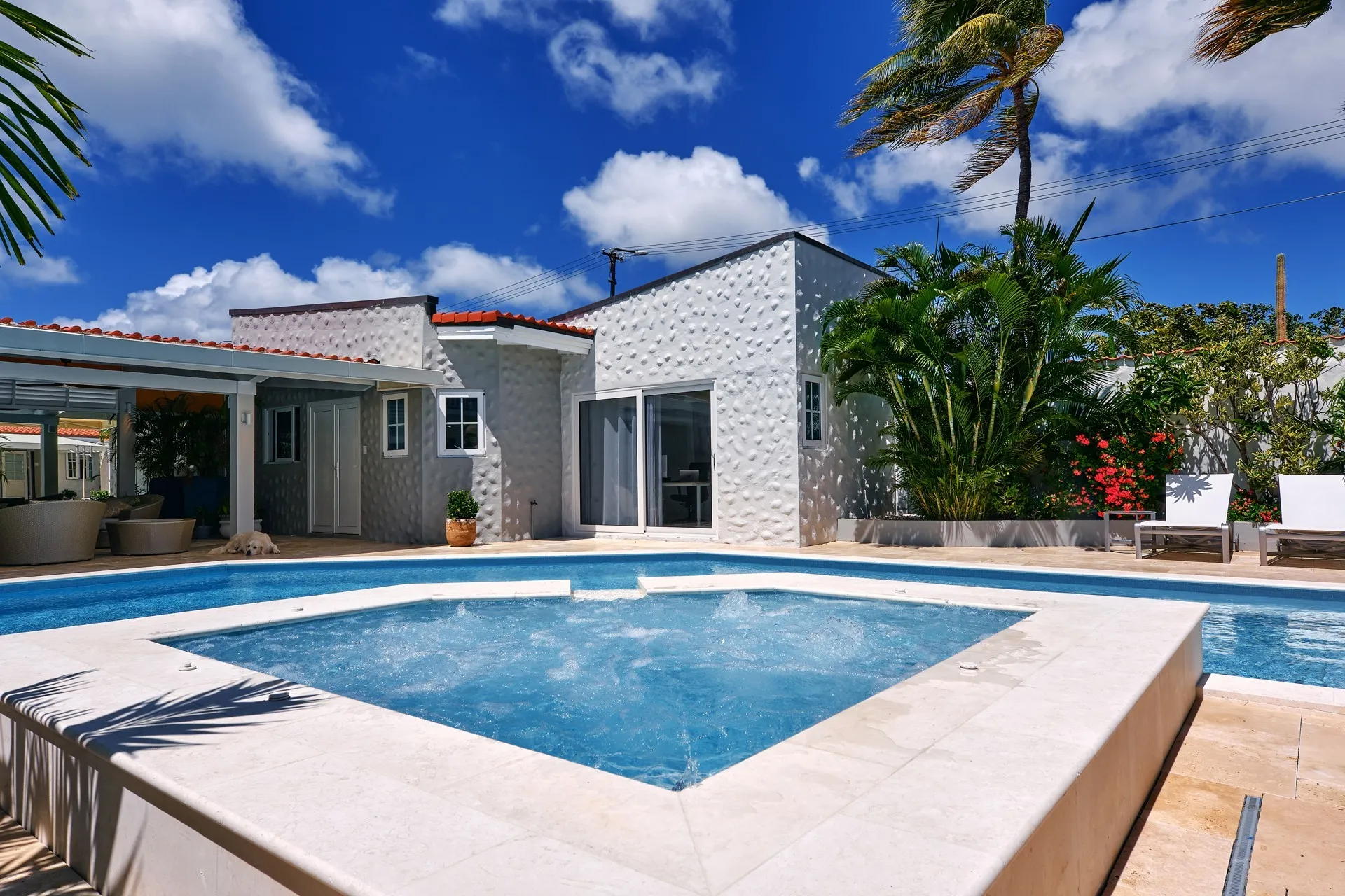 Luxury Oranjestad Villa, photo 59 of 65