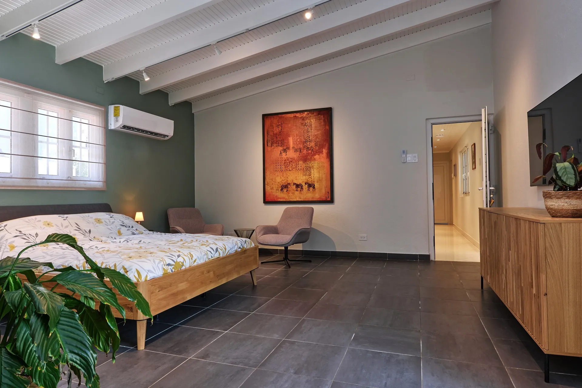 Luxury Oranjestad Villa, photo 32 of 65