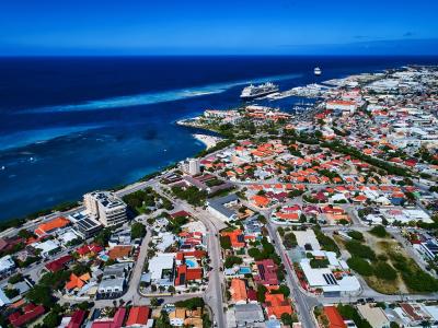 Luxury Oranjestad Villa, photo 64 of 65
