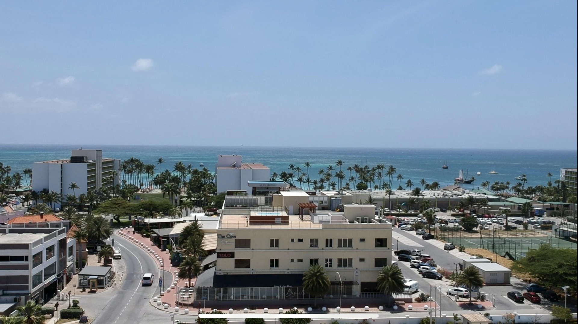 RE/MAX real estate, Aruba, Palm Beach, The Cove Condominium