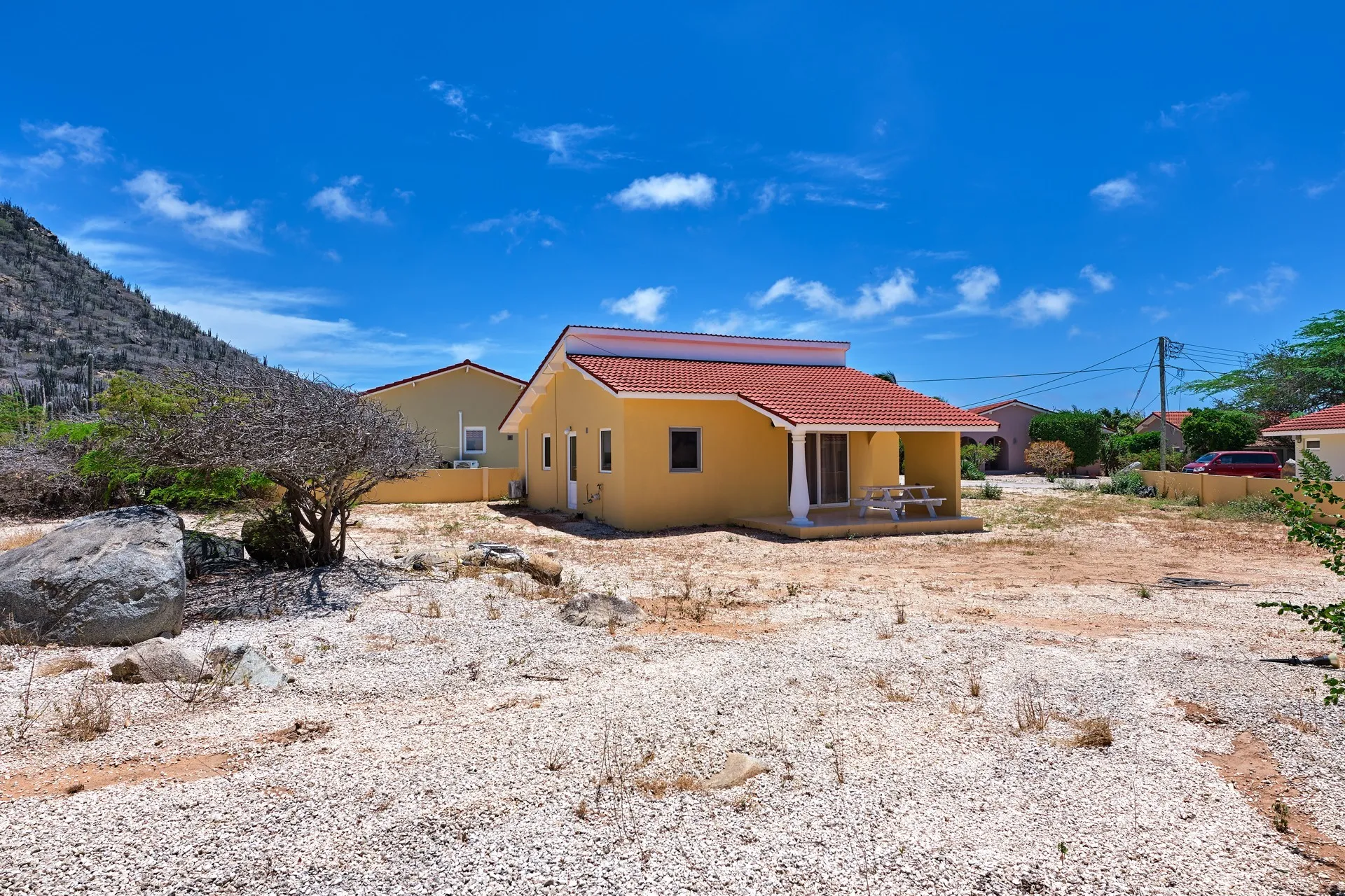 Orcuyo 18, photo 12 of 28
