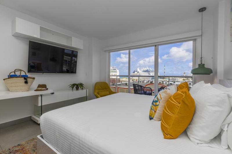 Condominium for Sale in Oranjestad, Aruba - Harbour House 423S, photo 1 of 30