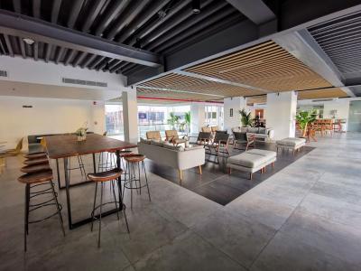 Harbour House 615, photo 16 of 25