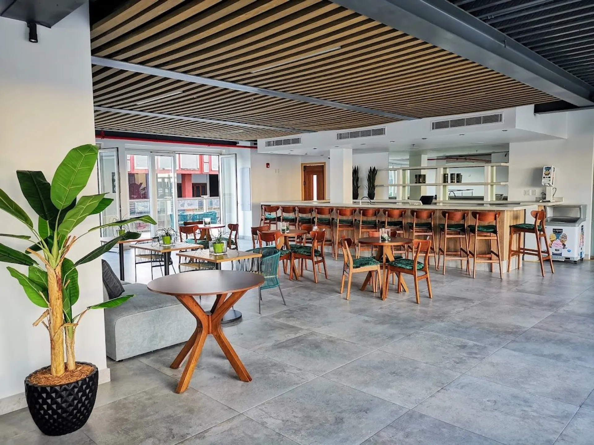Harbour House 615, photo 17 of 25