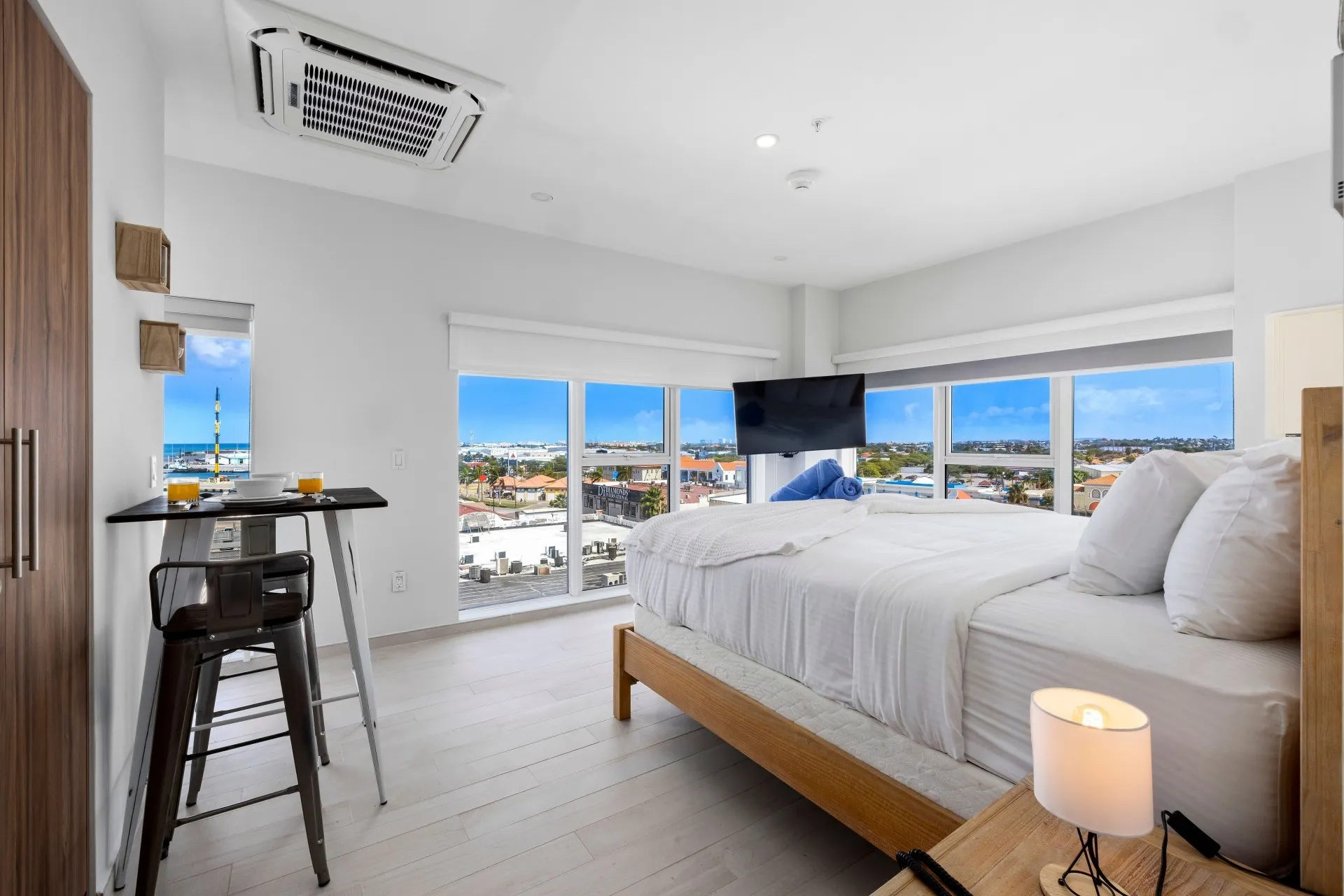 Condominium for Sale in Oranjestad, Aruba - Harbour House 615, photo 1 of 25