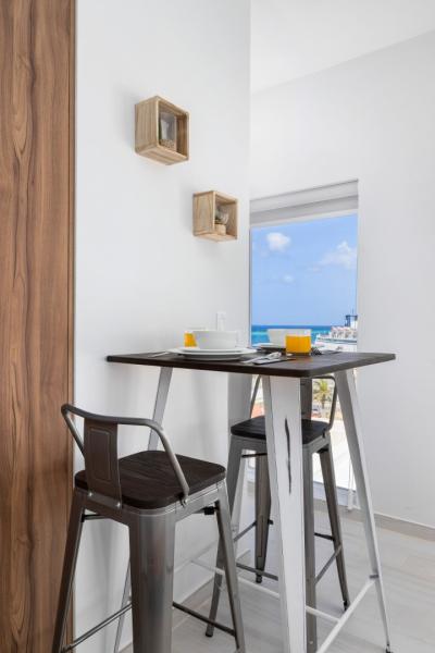 Harbour House 615, photo 11 of 25
