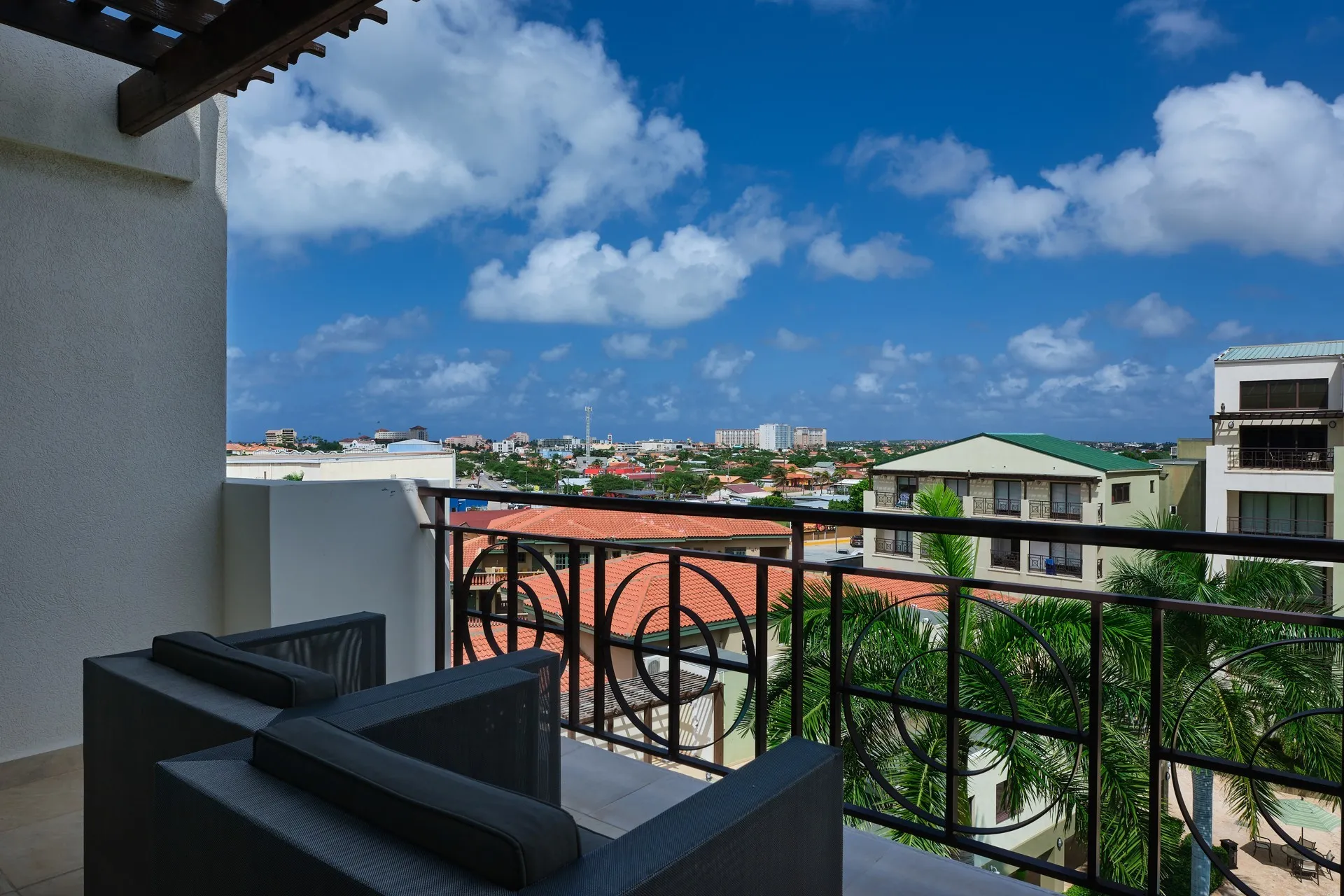 Palm Aruba 516, photo 19 of 30
