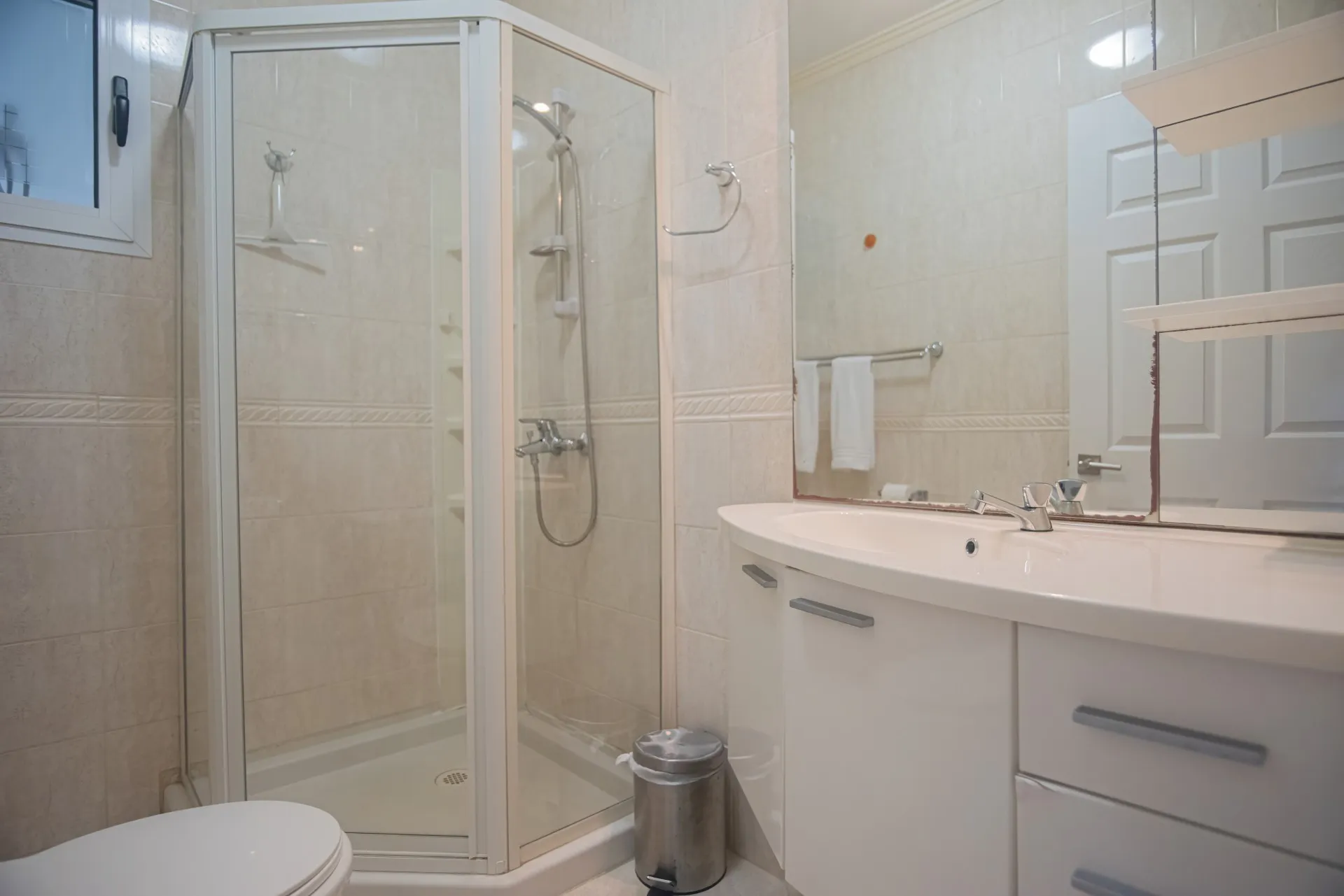 Safir 8, photo 19 of 42