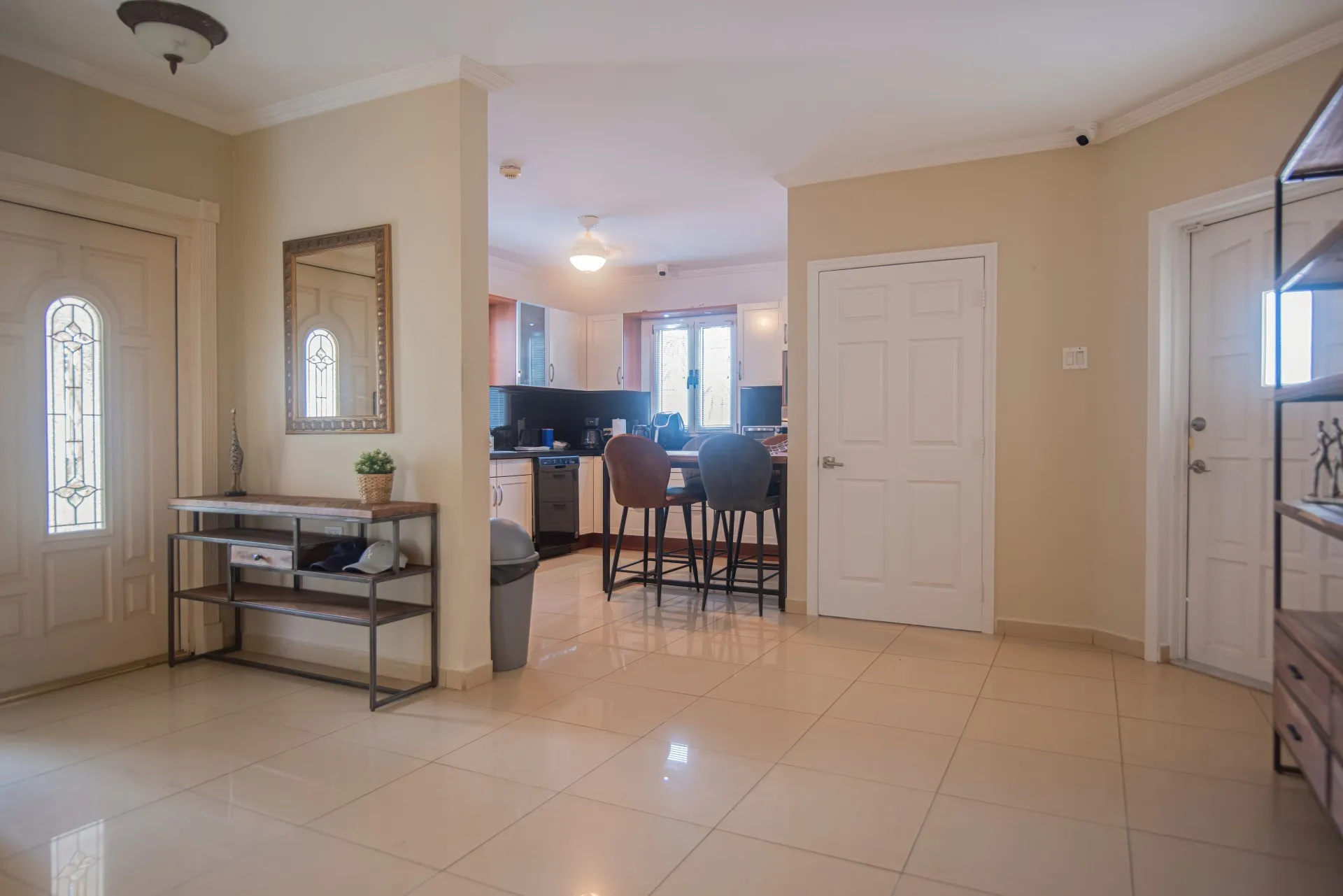Safir 8, photo 10 of 42
