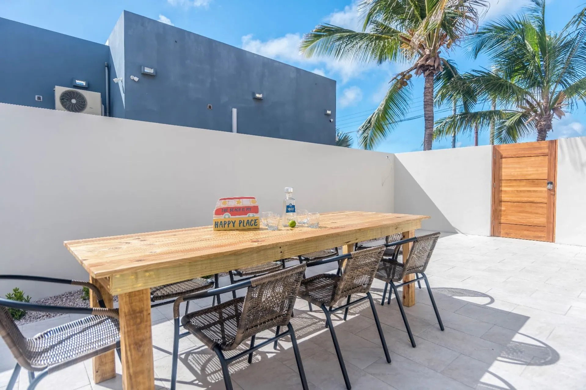Elegant New Villa in Safir, photo 28 of 47