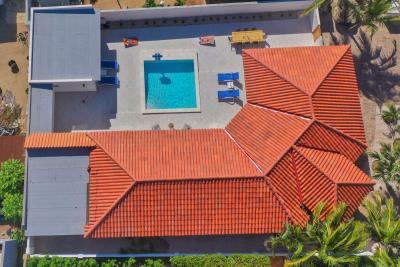 Residential for Sale in Eagle Beach, Aruba - Elegant New Villa in Safir, photo 3 of 47