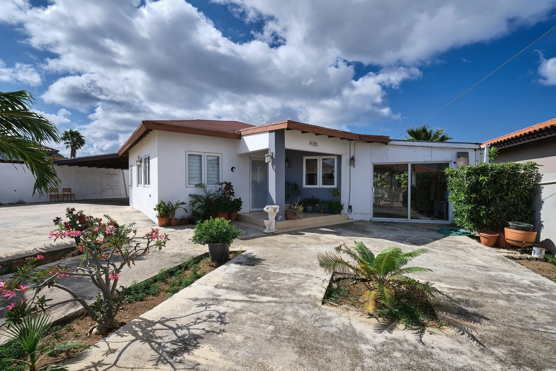 Residential for Sale in Hooiberg, Aruba - Pavia 192, photo 1 of 25