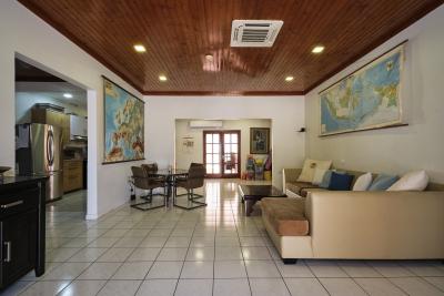 Residential for Sale in Oranjestad, Aruba - Uruguaystraat 1, photo 3 of 28