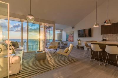 Condominium for Sale in Eagle Beach, Aruba - 3 Bedroom Penthouse Ocean View, photo 2 of 11