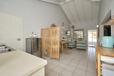Sabana Liber 382, photo 11 of 32