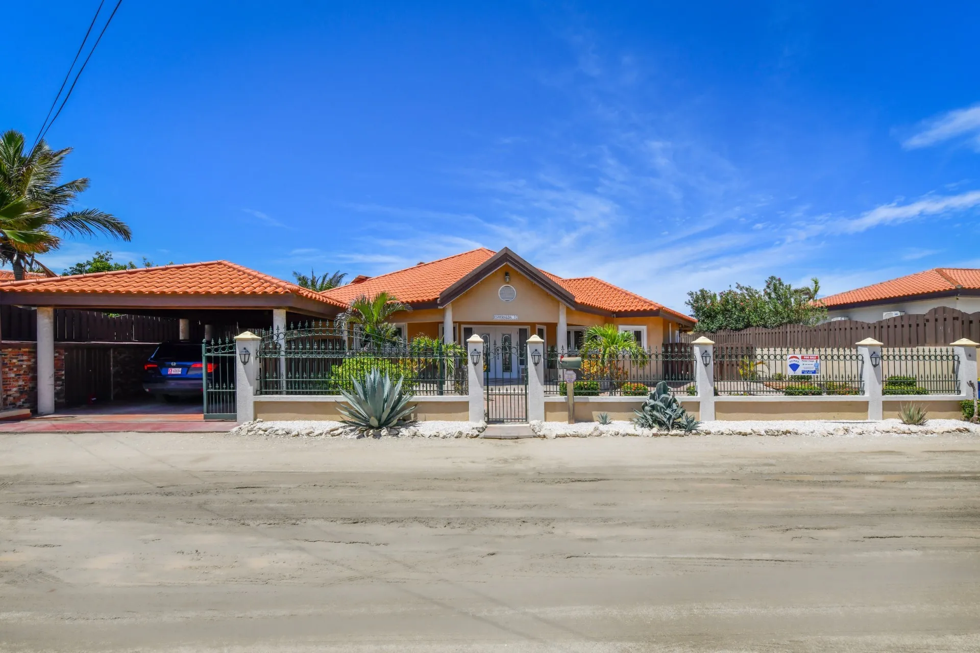 Residential for Sale in Malmok, Aruba - Esmeralda 32, photo 1 of 43