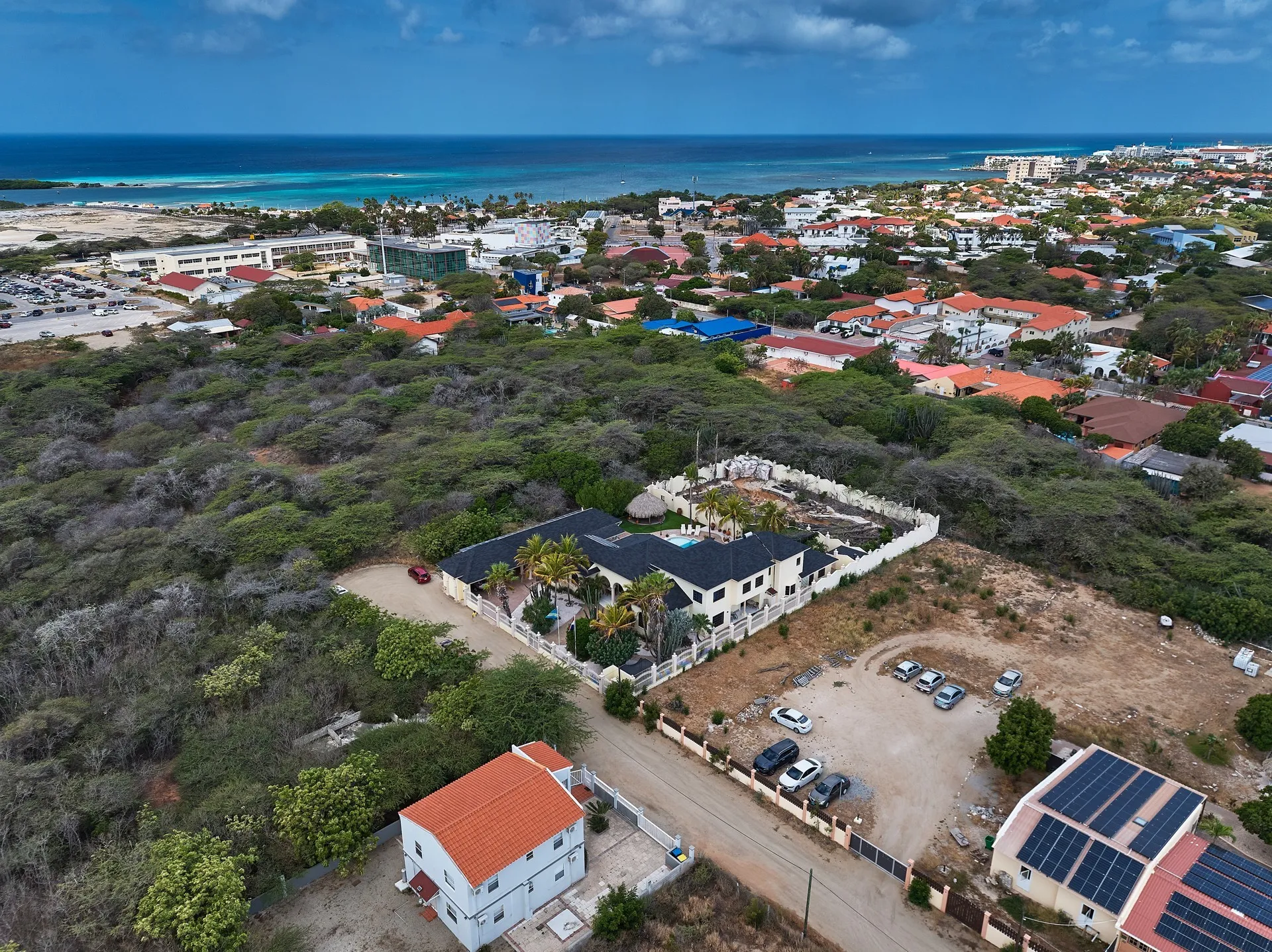 Oranjestad Luxury Villa, photo 66 of 68